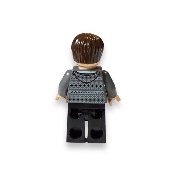 LEGO Minifigure Neville Longbottom Fair Isle Sweater Harry Potter HP129 - Picture 3 of 7